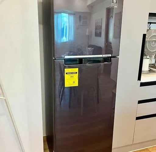 Modern 2br In Makati! Netflix Wi-fi Pool Manila