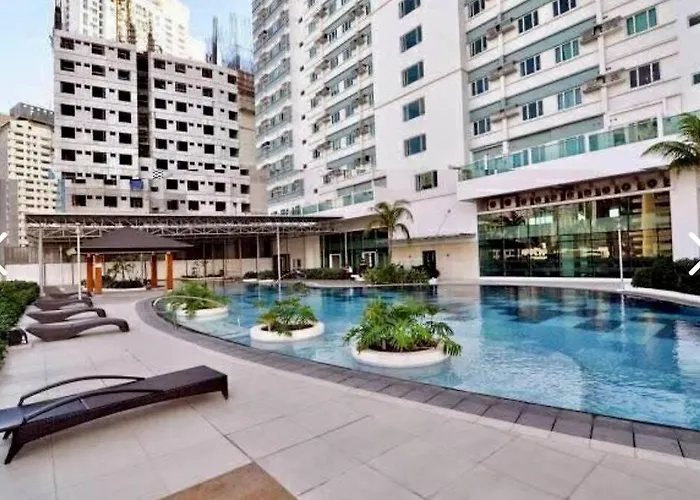 Modern 2br In Makati! Netflix Wi-fi Pool Apartment